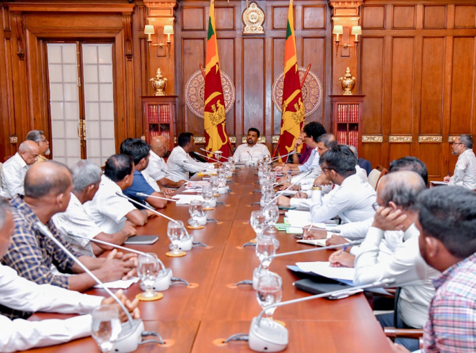President Meets Small and Medium-Scale Paddy Mill Owners